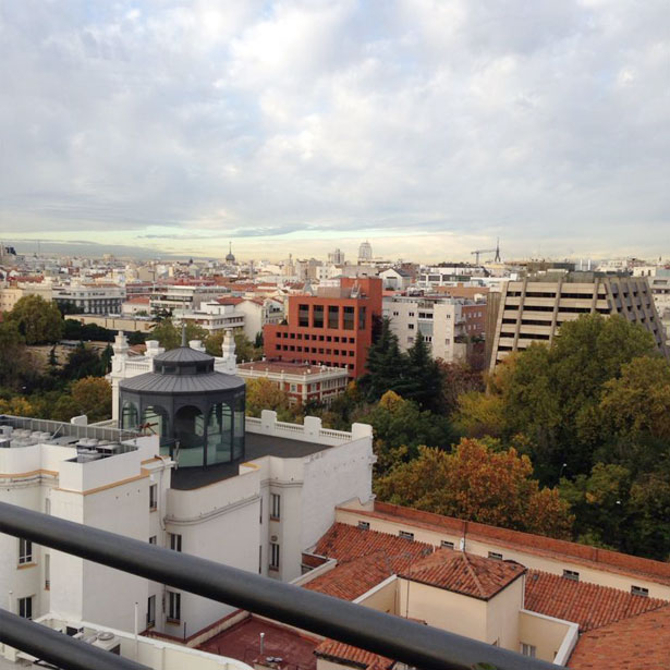 Nueva escalera de emergencia, Edificio Bankinter