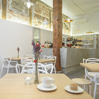 Reforma local Beauty café Dellicare